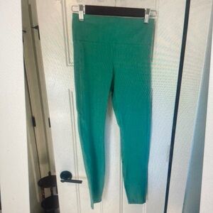 Green High-Waisted Leggings